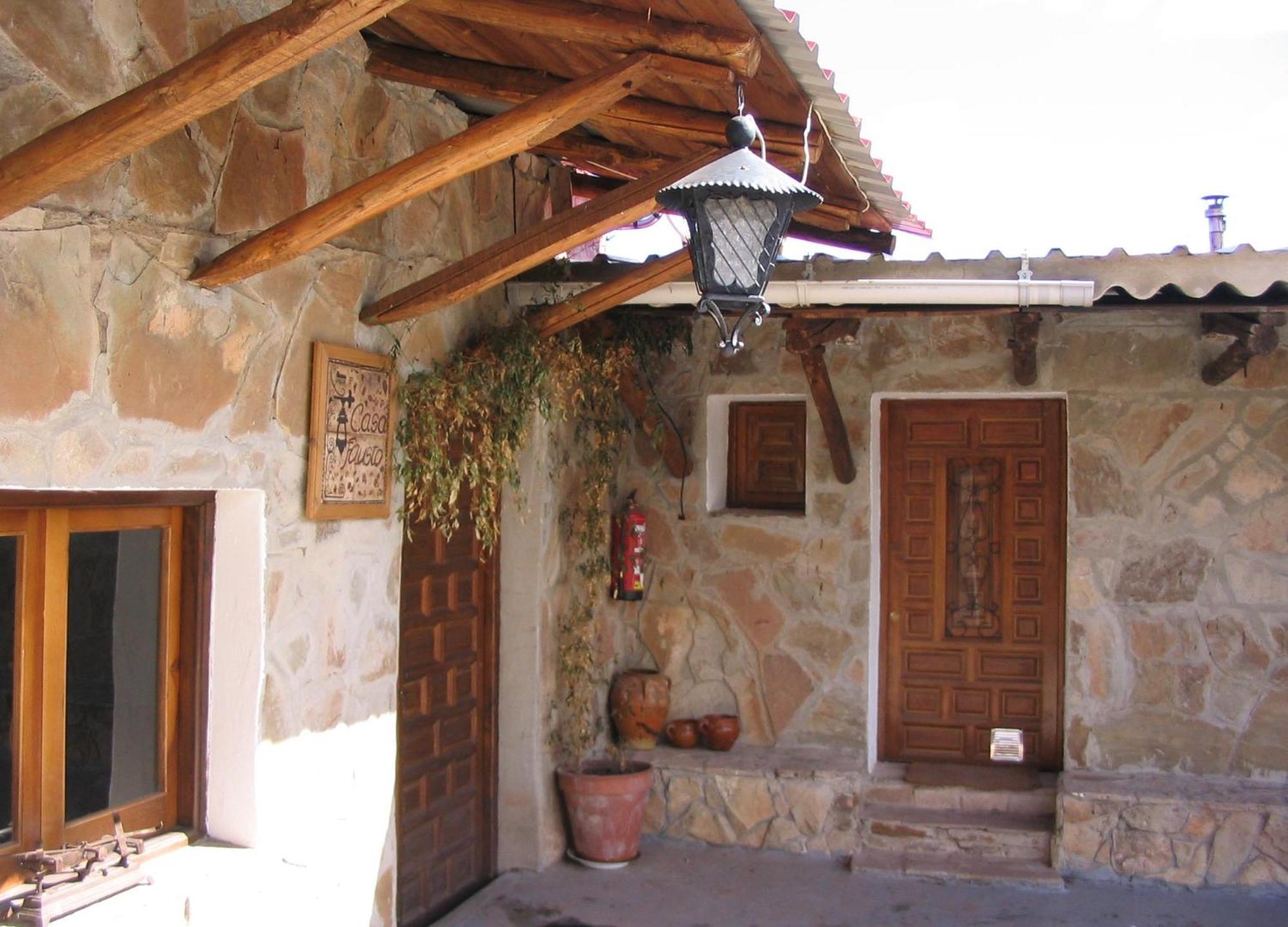 Camping Casa Fausto Cerca De Dinopolis Formiche Alto Oda fotoğraf